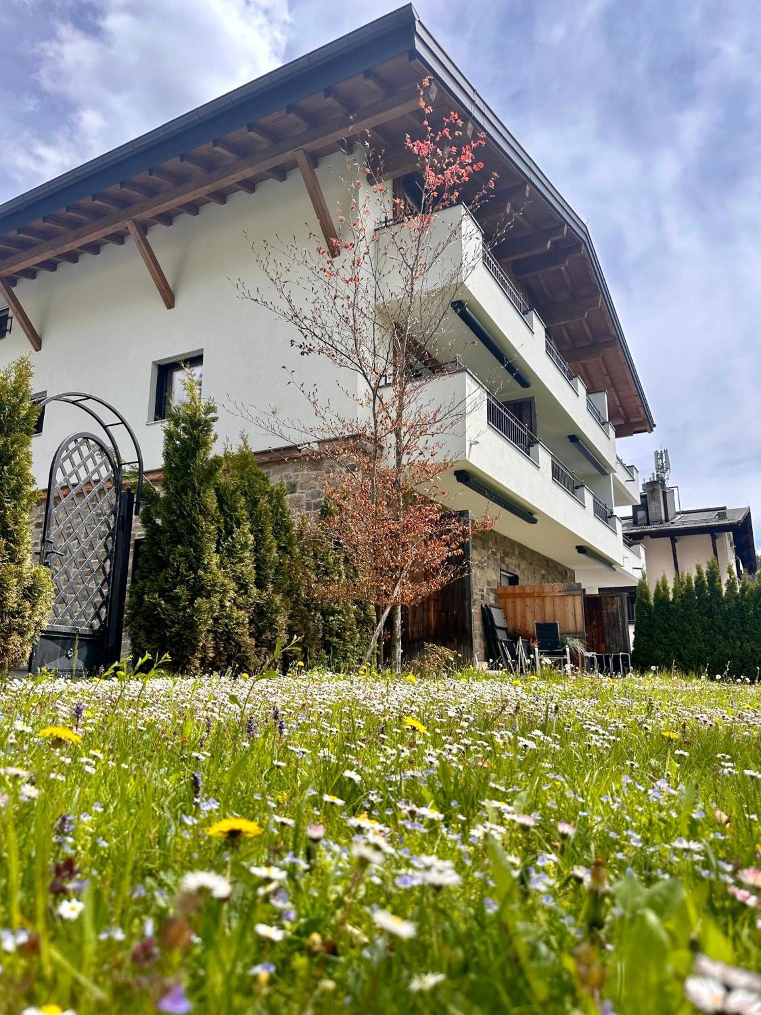 Aktiv Apartments Leutasch Exterior foto