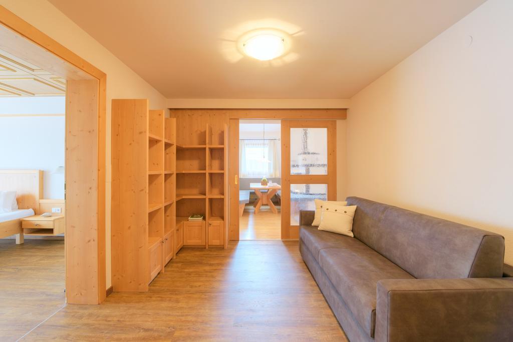 Aktiv Apartments Leutasch Quarto foto